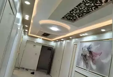 Apartments For sale - 2 rooms - floor 1