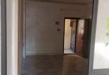 Apartments For sale - 2 rooms - floor 4