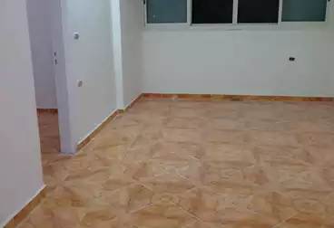 Apartments For sale - 4 rooms - floor 2