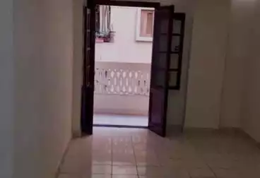 Apartments For sale - 2 rooms - floor 3