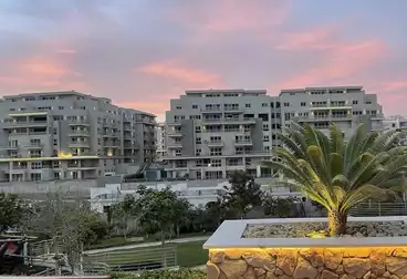 شقق للبيع - 3 غرف - بالدور 0