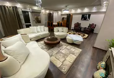 Furnished Apartment For rent - 3 rooms - floor 4