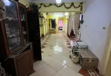 Full Floor For sale - 5 rooms - floor 1
