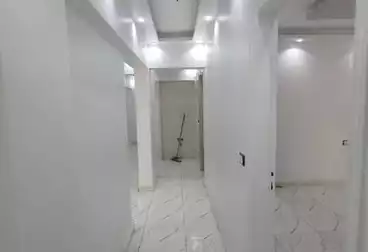 Apartments For sale - 3 rooms - floor 2