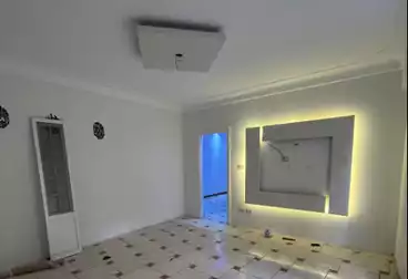 Apartments For sale - 2 rooms - floor 3