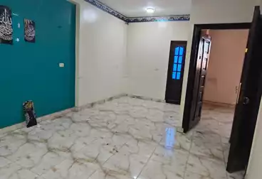 undefined undefined - 2 rooms - floor 8