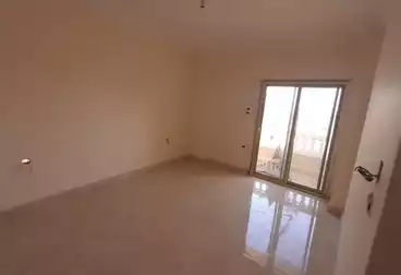 Apartments For sale - 3 rooms - floor 2