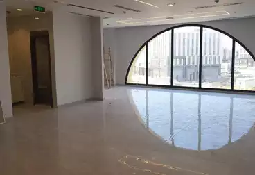إداري للإيجار - 4 غرف - بالدور 2