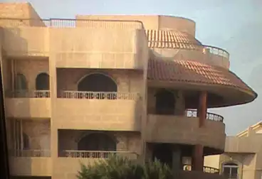 Villas For sale - 30 rooms