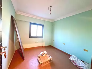 Apartments For sale - 3 rooms - floor 1