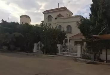 فلل للبيع - 6 غرف