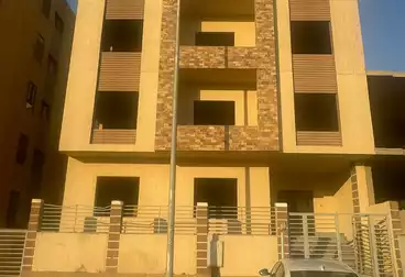 Apartments For sale - 2 rooms - floor 1
