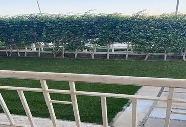 Apartment with Garden For sale - 3 rooms - floor 0