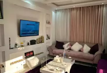 Furnished Apartment For rent - 1 rooms - floor 9