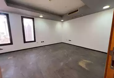 مقر إداري للإيجار - 6 غرف - بالدور 2