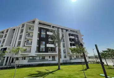 Apartments For sale - 3 rooms - floor 4