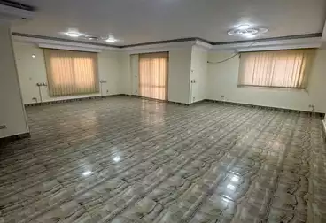 مقر إداري للإيجار - 5 غرف - بالدور 3