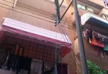 Building For sale - 3 rooms