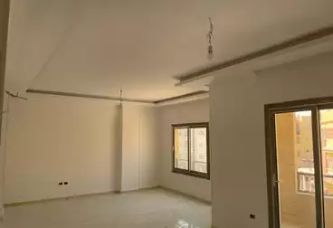 Apartments For rent - 3 rooms - floor 3