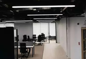 Administrative For rent - 5 rooms - floor 1