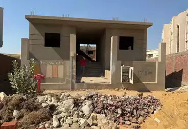 فلل للبيع - 18 غرف