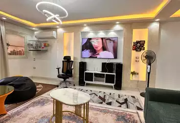 شقق للبيع - 2 غرف - بالدور 0