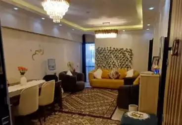 Apartments For sale - 2 rooms - floor 9