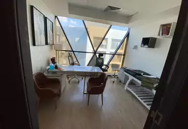 Administrative For rent - 3 rooms - floor 5