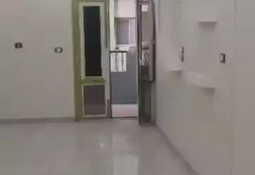 undefined undefined - 2 rooms - floor 4