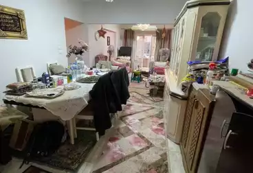 Apartments For sale - 2 rooms - floor 4