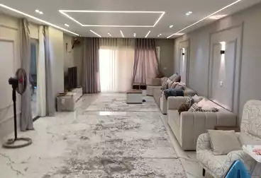 عقارات للإيجار - 3 غرف - بالدور 1