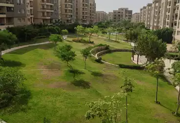 Apartments For sale - 2 rooms - floor 2