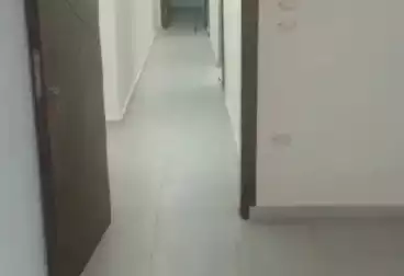 شقق للبيع - 2 غرف - بالدور 4