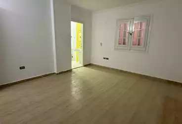 عقارات للإيجار - 3 غرف - بالدور 1