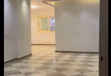 Apartments For sale - 3 rooms - floor 1