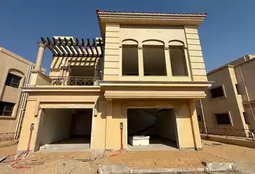 فيلا منفصلة للبيع - 4 غرف