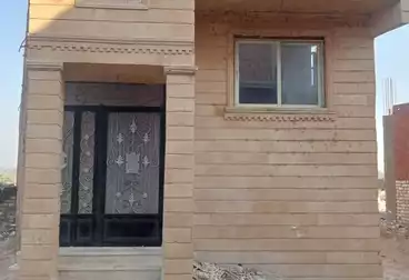 House / Home For sale - 3 rooms