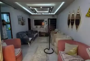 Apartments For sale - 2 rooms - floor 1