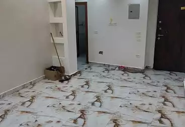 Apartments For sale - 3 rooms - floor 1