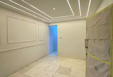 Apartments For sale - 3 rooms - floor 2
