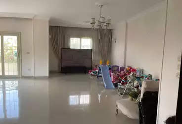 Apartments For sale - 3 rooms - floor 1