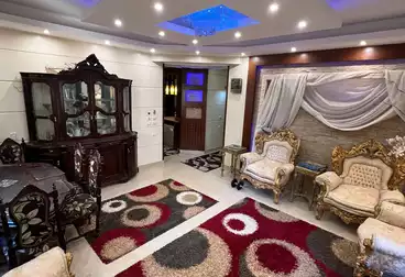 Furnished Apartment For sale - 3 rooms - floor 1
