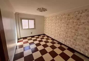 Apartments For sale - 3 rooms - floor 0
