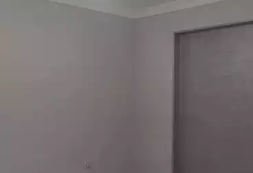 Apartments For sale - 3 rooms - floor 4