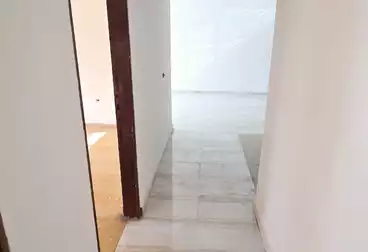 شقق للبيع - 2 غرف - بالدور 2