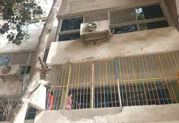 Building For sale - 14 rooms