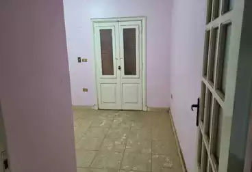 Apartments For sale - 2 rooms - floor 4
