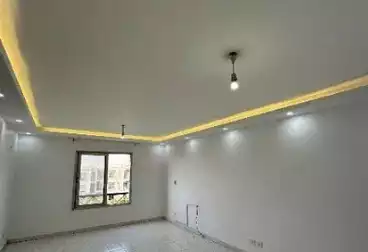 شقق للإيجار - 3 غرف - بالدور 4