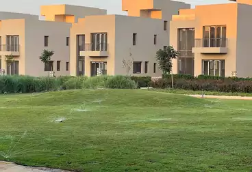 بنتهاوس للبيع - 2 غرف - بالدور 4