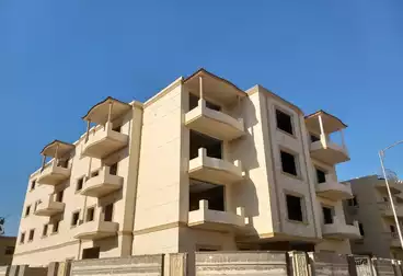 Apartments For sale - 3 rooms - floor 0